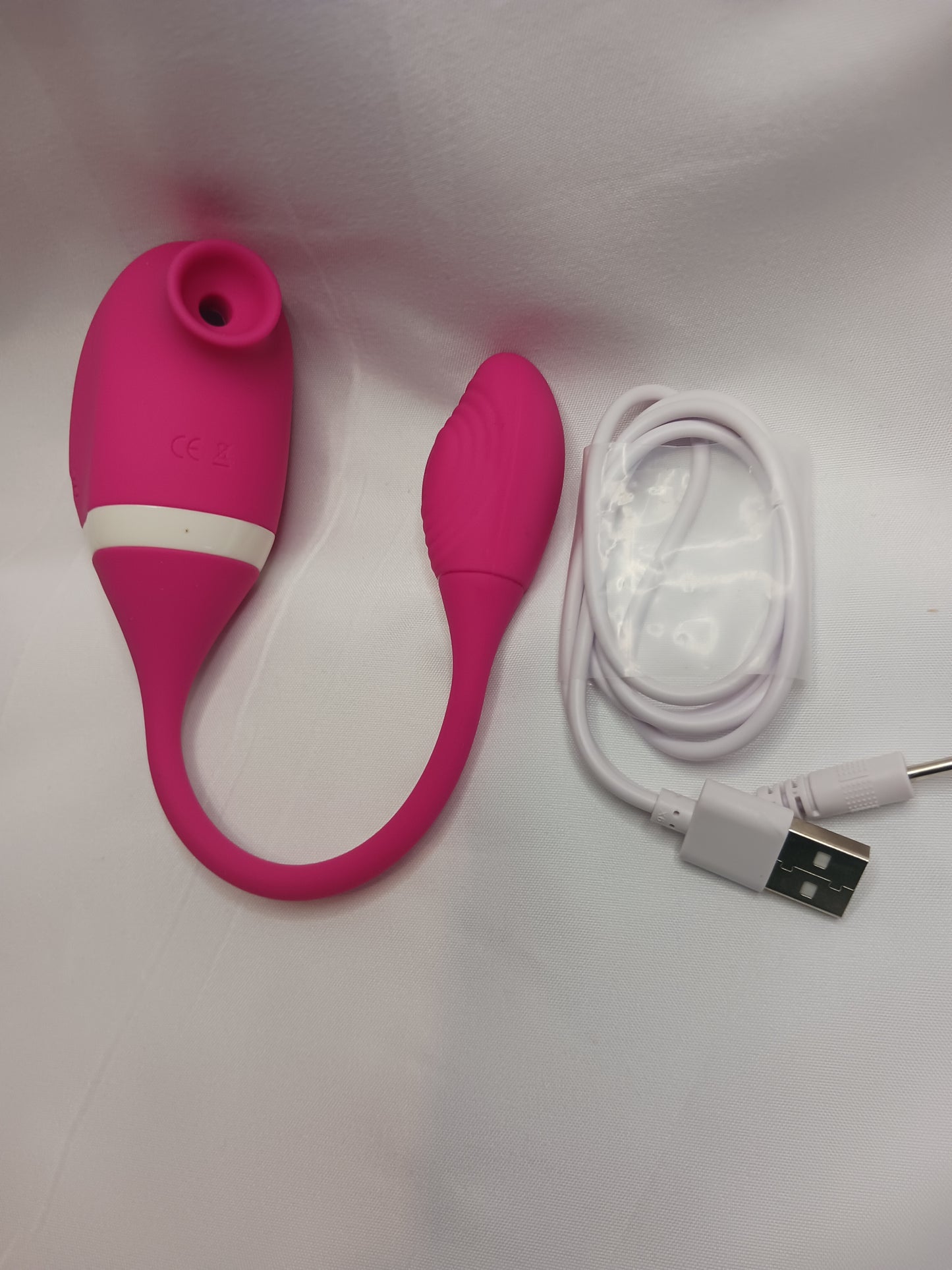 Vibrating Cunnilingus Sucking Massanger.